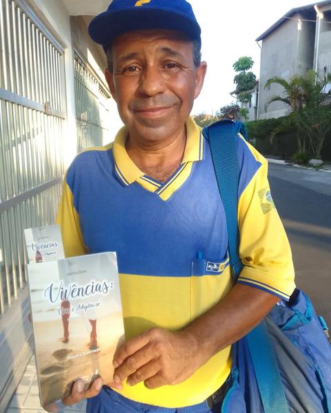 Foto 130 da galeria do Bibliografia
